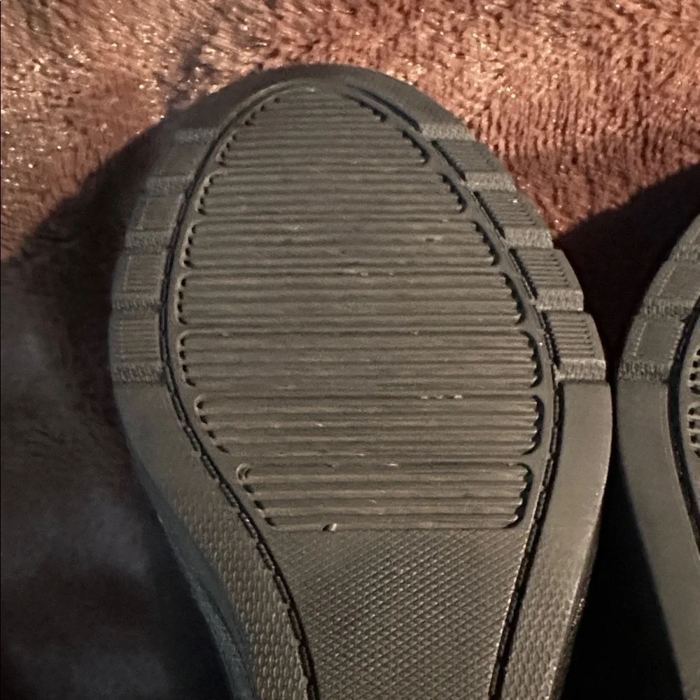 UGG Women's Waterproof Wedge Black Fur-Lined Boots Sz 6.5